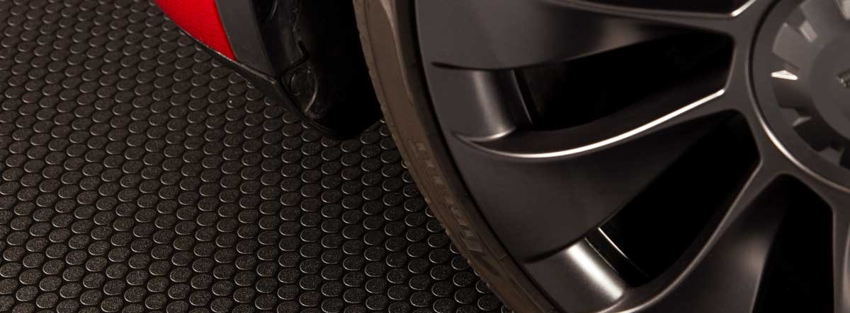 G-Floor_black_smallcoin_flooring